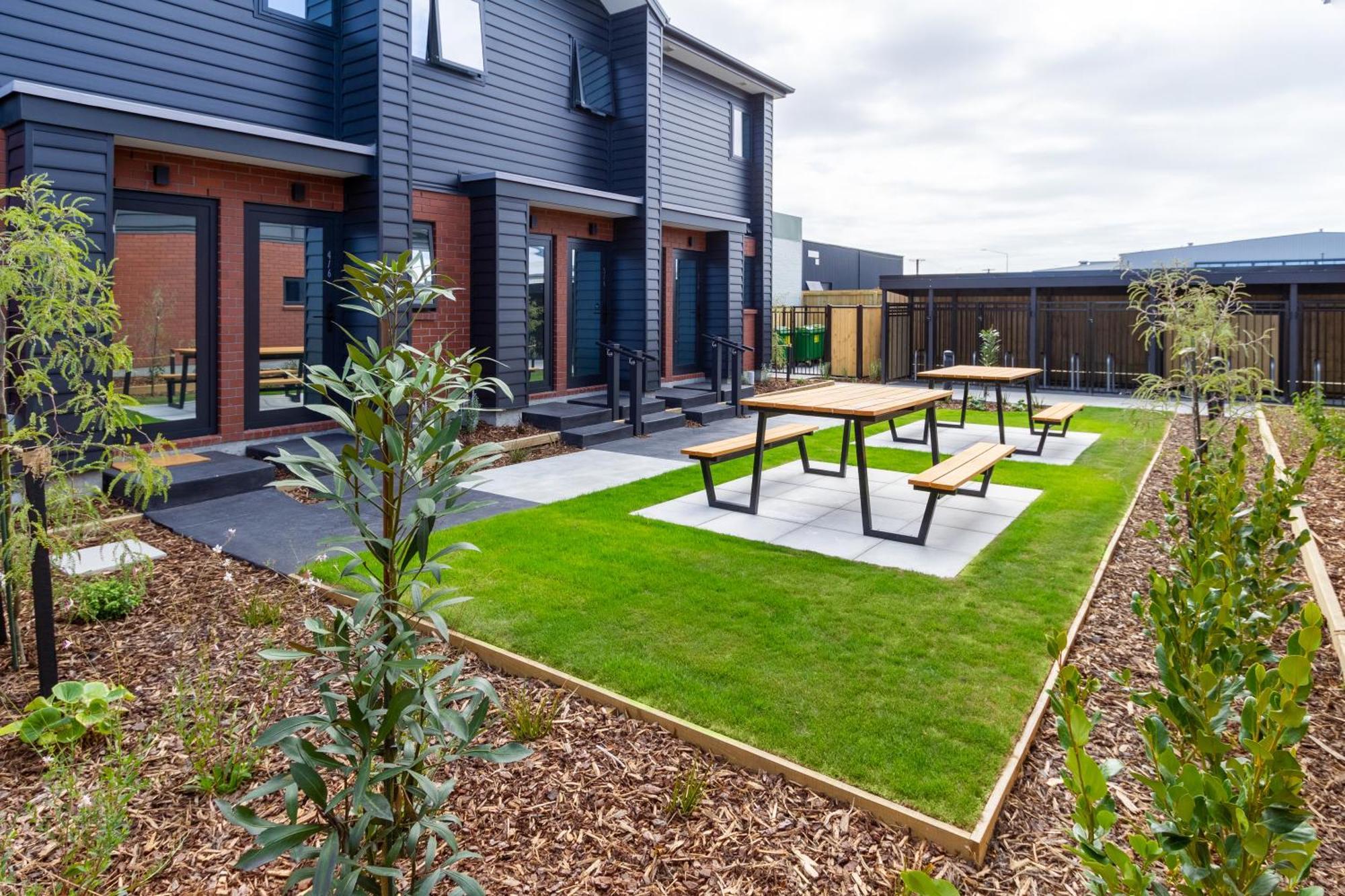 Prime Locale: Studio With Balcony Christchurch Exteriör bild